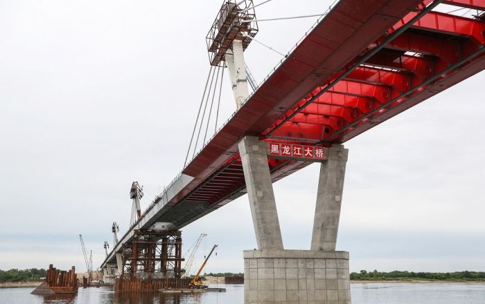 阿穆尔州长:跨阿穆尔河公路桥客货过境站和缆车计划于2021年启动运营